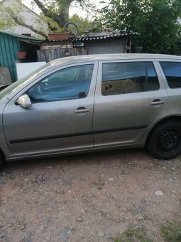 Octavia 2 1.9 tdi - 7