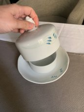 Porcelánové talíře, mísy, omáčníky atd. Sada není kompletní - 7