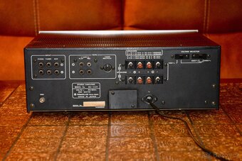 HITACH HA-330 - 7