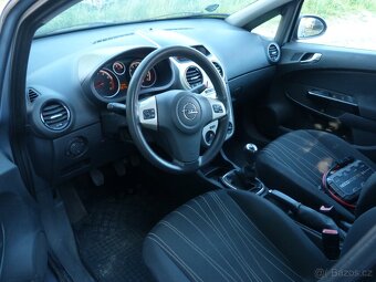 Opel Corsa D NAHRADNI DILY Z VOZU rok 2008, 1,2 59kw - 7
