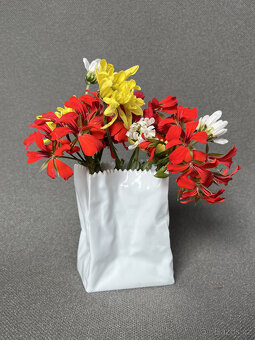Rosenthal Ikonická porcelánová váza Paper Bag 10 cm - 7