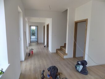 Prodej RD 4+1, 135m2, pozemek 348,5 m2, Praha 9-Běchovice - 7