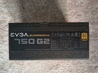 EVGA 750 G2 komplet balení - 7