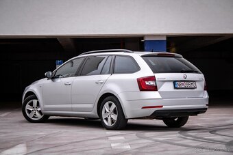 Škoda Octavia Combi 2.0TDI DSG - 7