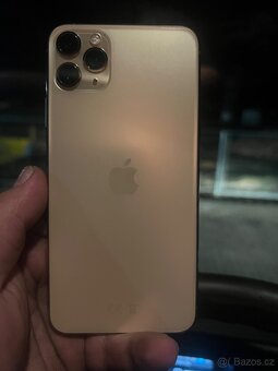 Apple iPhone 11 Pro Max - 7