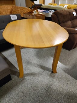 Jídelní set - oválný stůl + 4 židle - 7