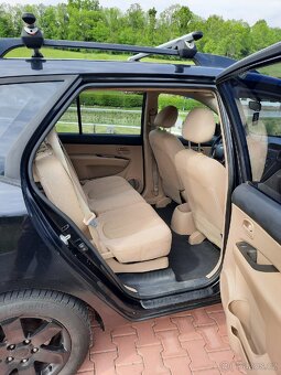 Kia Carens - 7