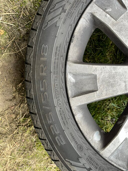 Mitsubishi Outlander 225/55 R18 98V + Nokian Wetproof SUV - 7