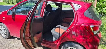 Hyundai i10, 1.0i, r.v. 2015, poškozený motor - 7