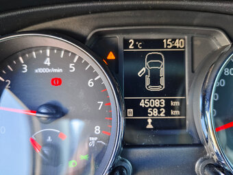 Nissan Qashqai 1.6i, r.v 2011, pouze 45083 tkm - 7