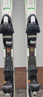 Lyže,boty, helma, hůlky, brýle. - 7