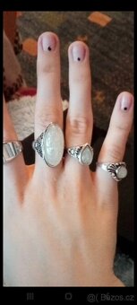 Nová sada souprava bižuterní 8 ks prstynku perletove - 7