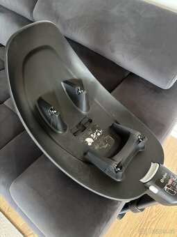 Autosedačka Cybex + isofixová základna - 7
