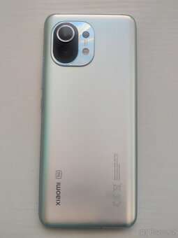 Xiaomi Mi 11 5G 8 / 256 GB - 7