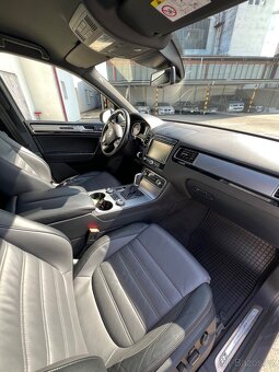 Volkswagen Touareg II 3.0 V6 TDI R-Line 4MOTION 193kW - 7