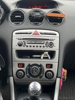 Peugeot 308 1.6 hdi facelift - 7