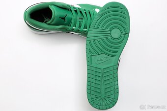 Air Jordan 1 Low Pine Green - 7