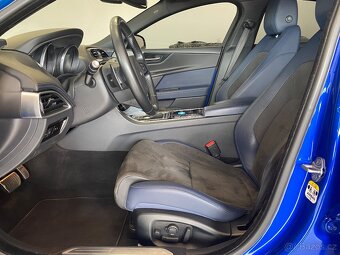 Jaguar XE S 3.0 V6 - 7
