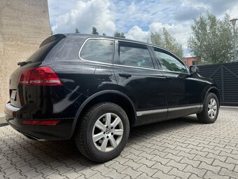 VW TOUAREG 3.0TDI 176KW 4X4,UZAVERKA,260TIS/KM,KAMERA 360. - 7