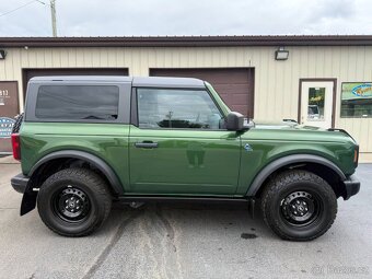 Ford Bronco Black Diamond 2.3L 4x4 - 2023 rok - 7