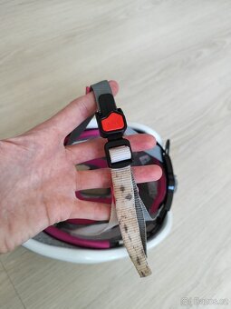 Dívčí cyklistická přilba 46-51 cm - 7