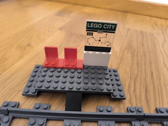 LEGO City osobní vlak 60197 – kompletní sada, výborný stav - 7