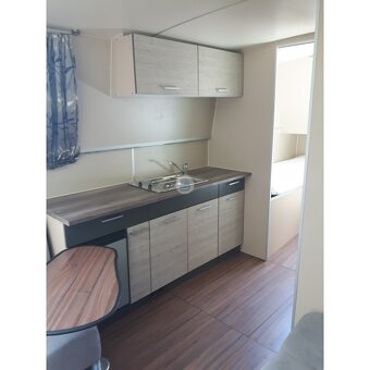 Hliníková loď s kajutou - 7