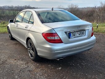 Mercedes Benz C 220 CDI - 7