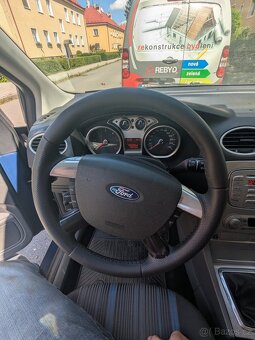 Ford Focus kombi mk2 1.8 tdci - 7