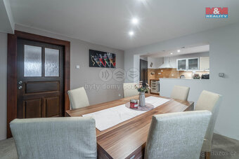 Prodej rodinného domu, 220 m², Strašice - 7