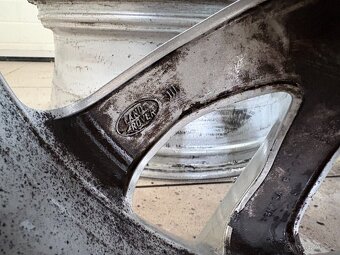 Originální sada disků Range Rover R20 - 7