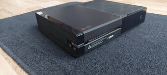 Microsoft Xbox One X 1TB,2x ovladač - 7