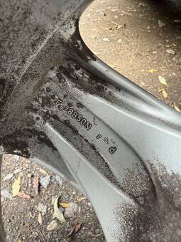 Prodám alu kola 5x130 r18 Porsche Cayenne - 7