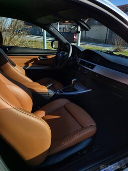 BMW 325i E92 na splátky BEZ příjmů a registrů i exekuce - 7