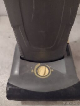 VYSAVAČ KARCHER - 7