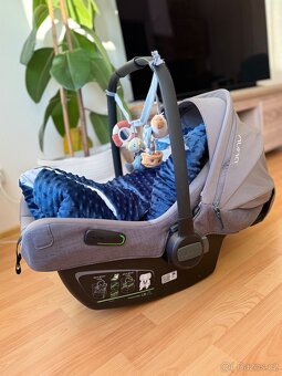 Autosedačka “vajíčko” Nuna Pipa Next - 7