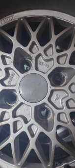 Hliníková límcová kola . EXIP 4x11- pneu Michelin 195/65R15 - 7