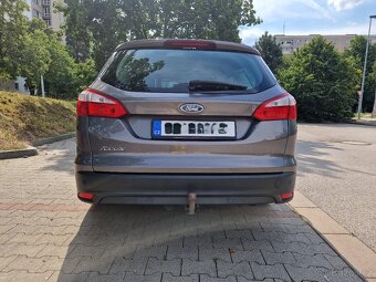 Prodám Ford Focus Combi 1.6Ti-VCT (2012) – na opravu nebo ND - 7