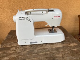 Šicí stroj Singer Curvy 8763 - 7
