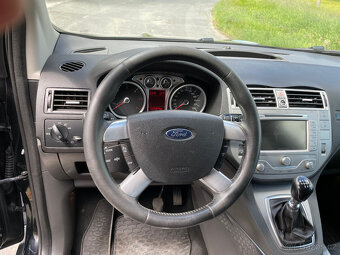 Kuga 4x4 - 7