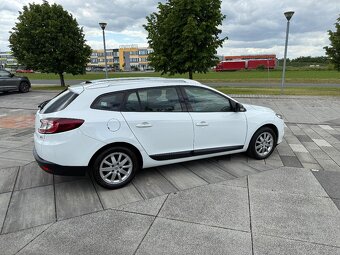 Renault Megane 3 combi - 2011 - 1.5dci 81kW - 124.699Km - 7