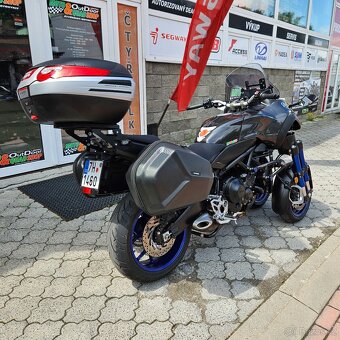 Yamaha Niken, 3x kufr, tempomat,quickshifter,PO SERVISU, ČR - 7