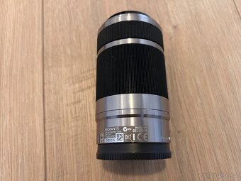 Sony Nex-3N + 2 objektivy + příslušenství - 7