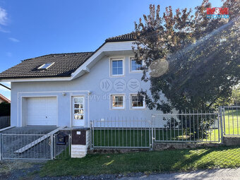 Prodej rodinného domu, 6+kk, 200m², Panenské Břežany - 7