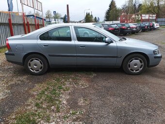 Volvo s60 2.4 benzín super stav - 7
