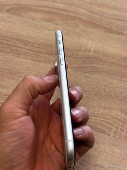 iPhone XR 128GB (nová baterie) - 7