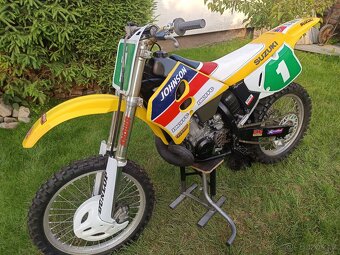 Suzuki RM 250 - 7