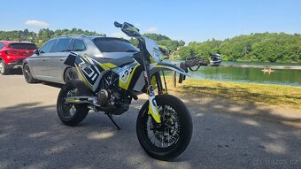 Husqvarna 701 Supermoto r.v.2021 - 7