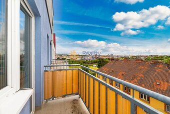 Pronájem bytu 1+kk, cihla, balkon, sklep, ul. Elektrárenská, - 7