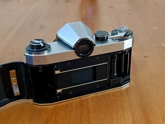 PRAKTICA PL nova I (Auto Makinon MC 2,8/28mm) - 1967 - 7